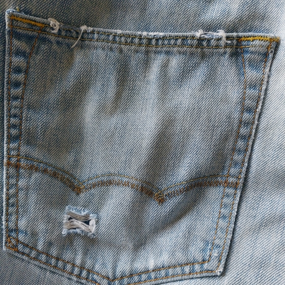 🔴Buy 2 - Get 1 -- AEO Men's Distressed Cut-Off Jean Shorts, Size 28 - Picture 8 of 13